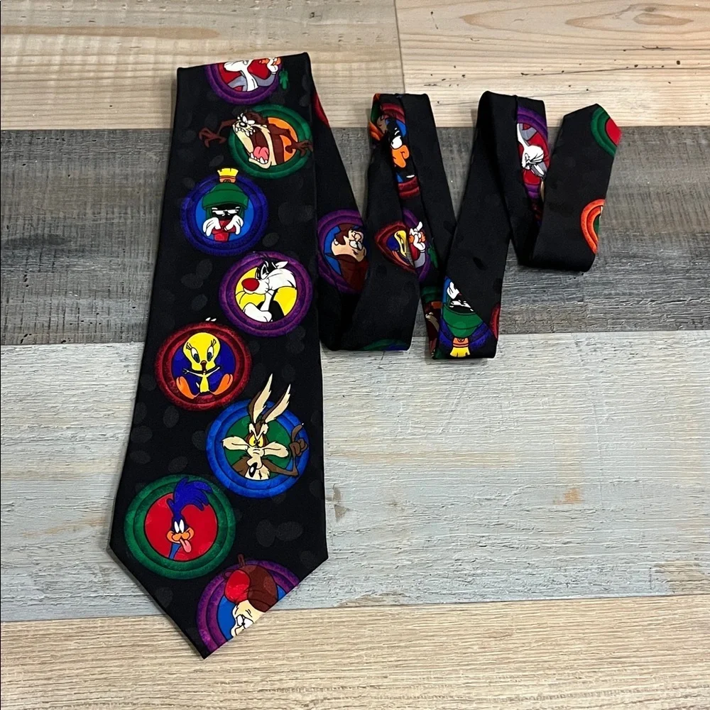 Vintage 1993 Looney Tunes Mania Character Graphic Print Black Men’s Neck Tie